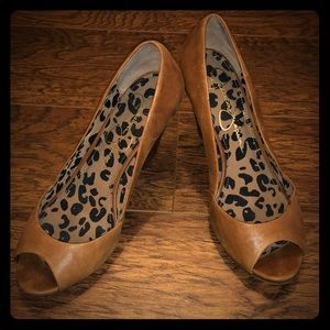 Jesica Simpson cognac wedge heel with peep toe